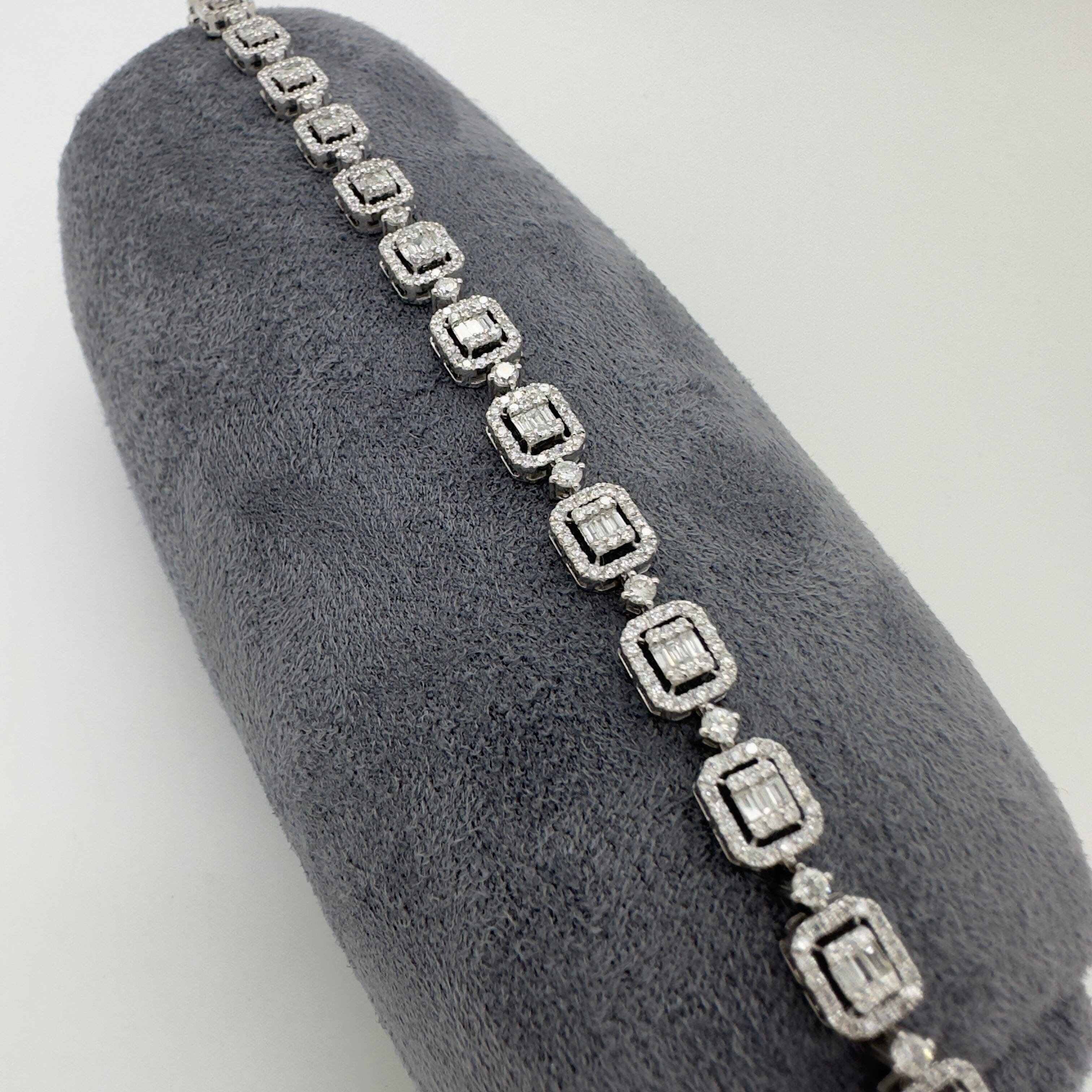 3.80ct Diamond Link Bracelet Xclusive Diamonds 